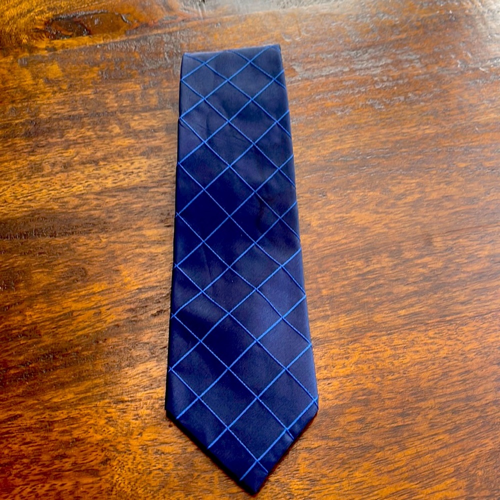 Men’s silk tie